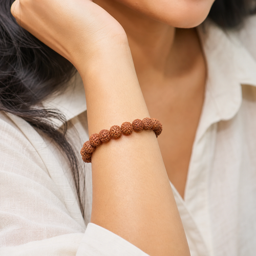 Woman wearing 7 Mukhi Rudraksha Bracelet